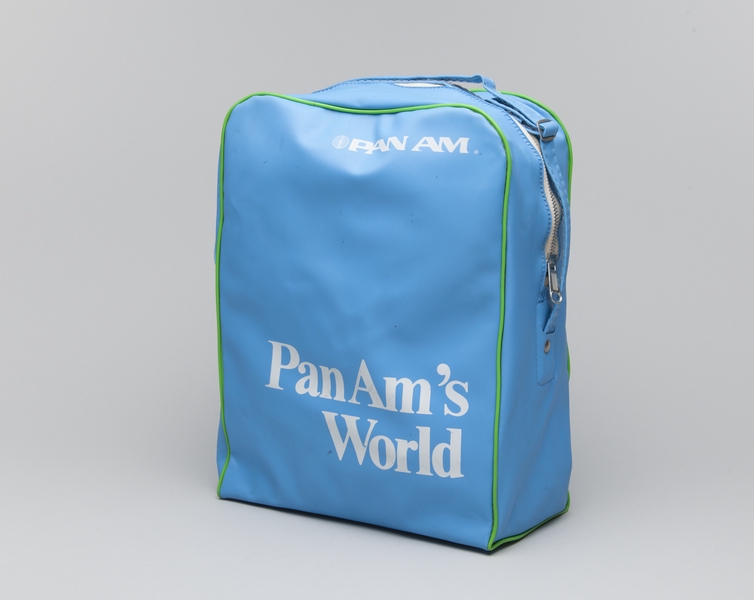 Image: airline bag: Pan American World Airways
