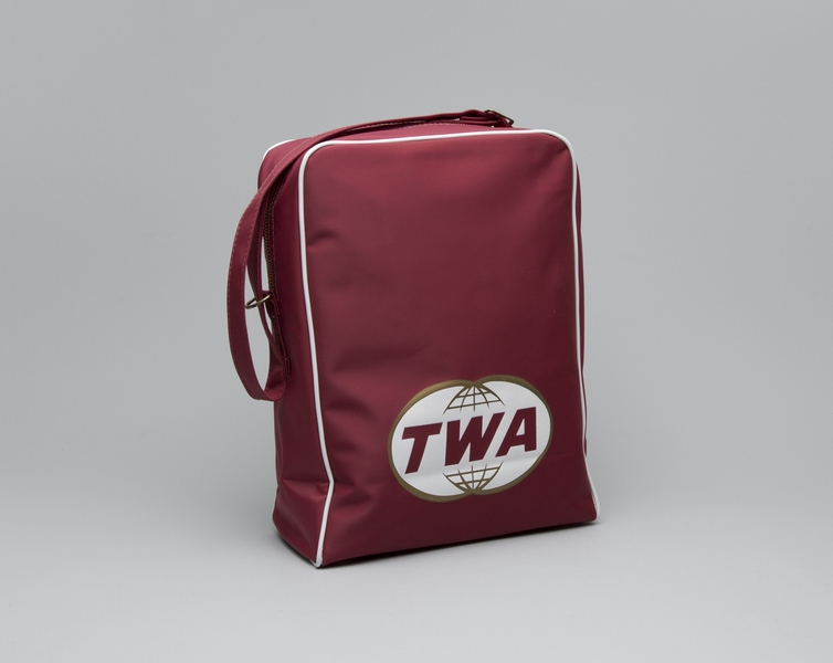 Image: airline bag: TWA (Trans World Airlines)