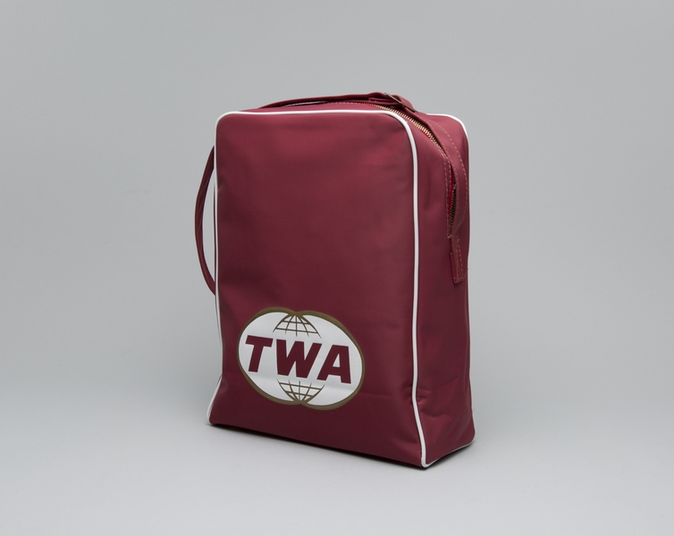 Image: airline bag: TWA (Trans World Airlines)