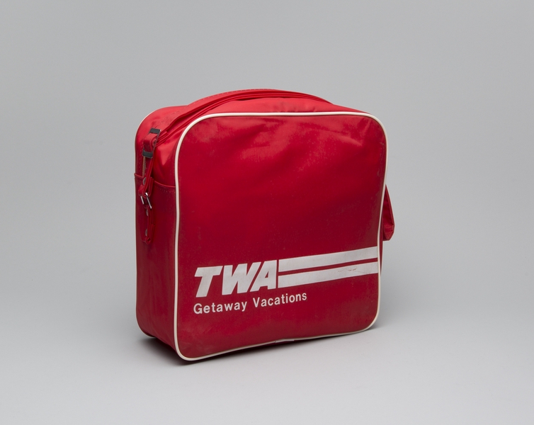 Image: airline bag: TWA (Trans World Airlines)