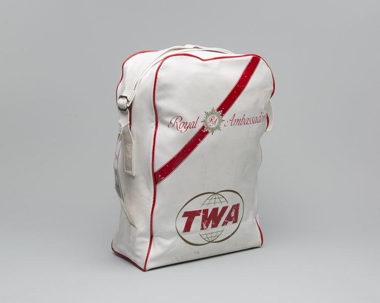 Image: airline bag: TWA (Trans World Airlines)