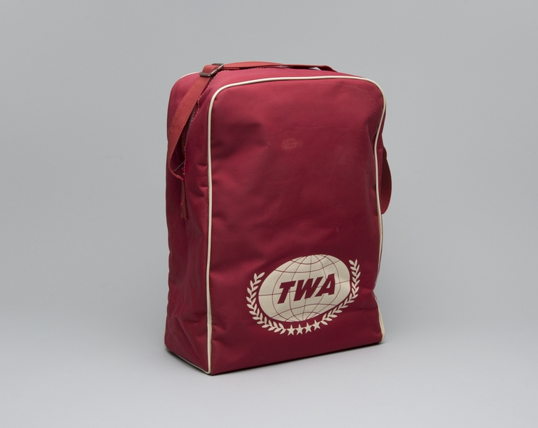 Image: airline bag: TWA (Trans World Airlines)