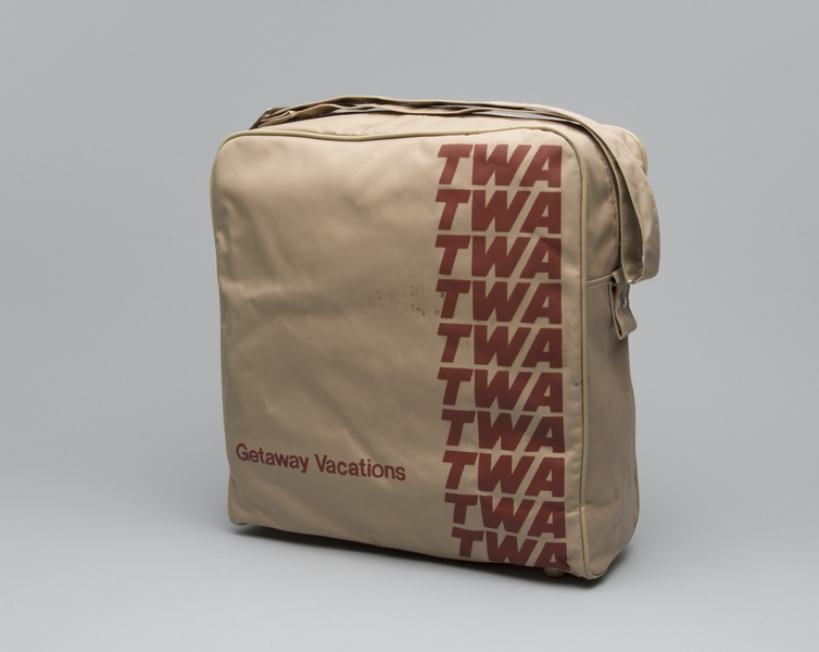 Image: airline bag: TWA (Trans World Airlines)