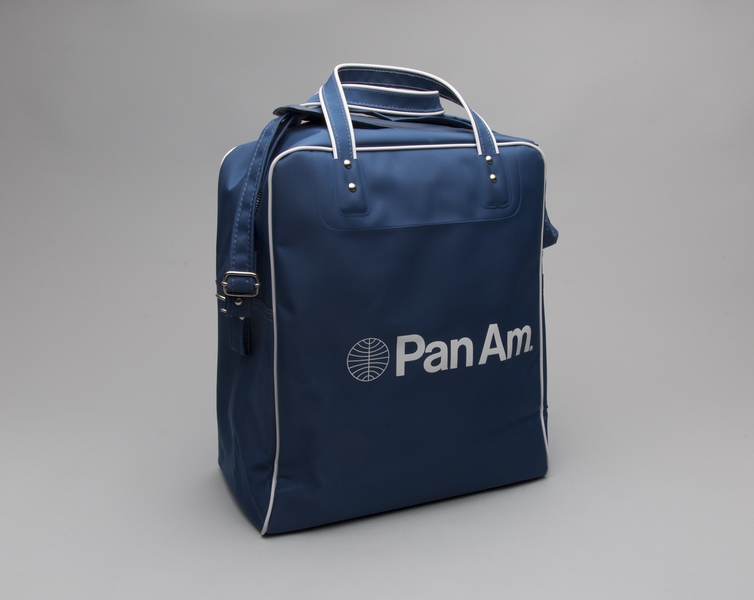 Image: airline bag: Pan American World Airways