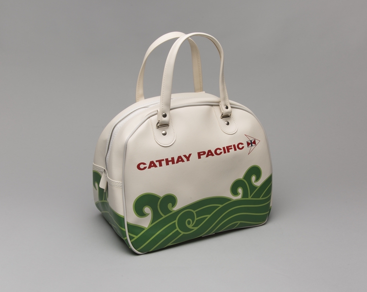 Image: airline bag: Cathay Pacific Airways