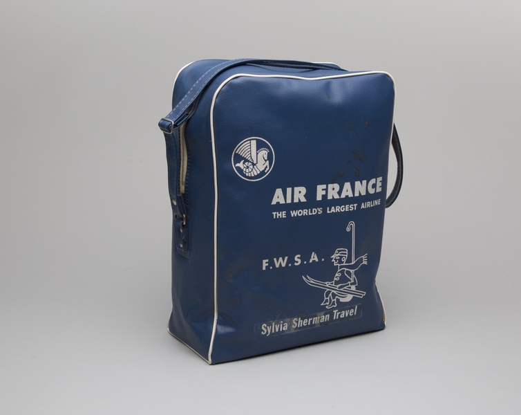 Image: airline bag: Air France