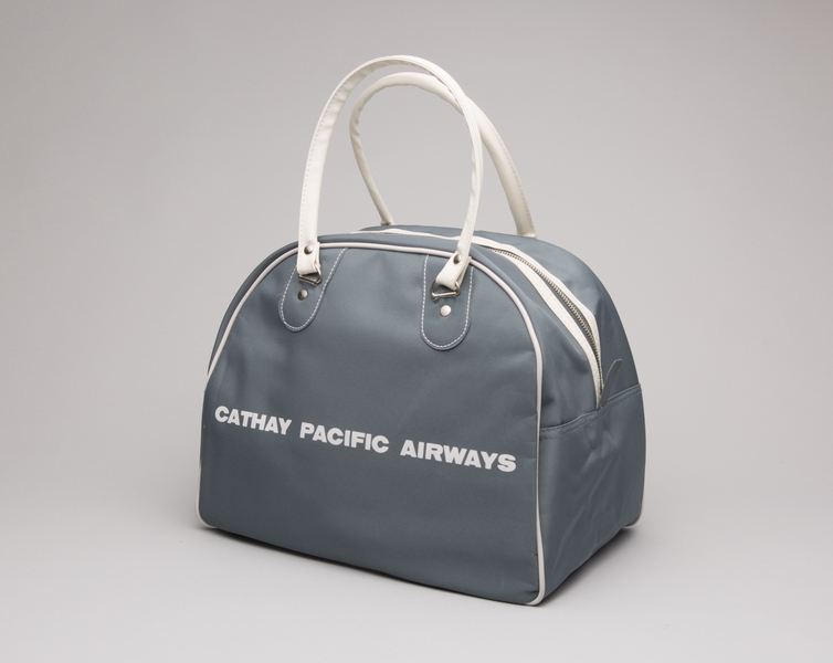 Image: airline bag: Cathay Pacific Airways