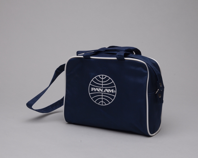 Image: airline bag: Pan American World Airways