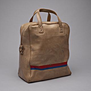 Image #3: airline bag: United Airlines