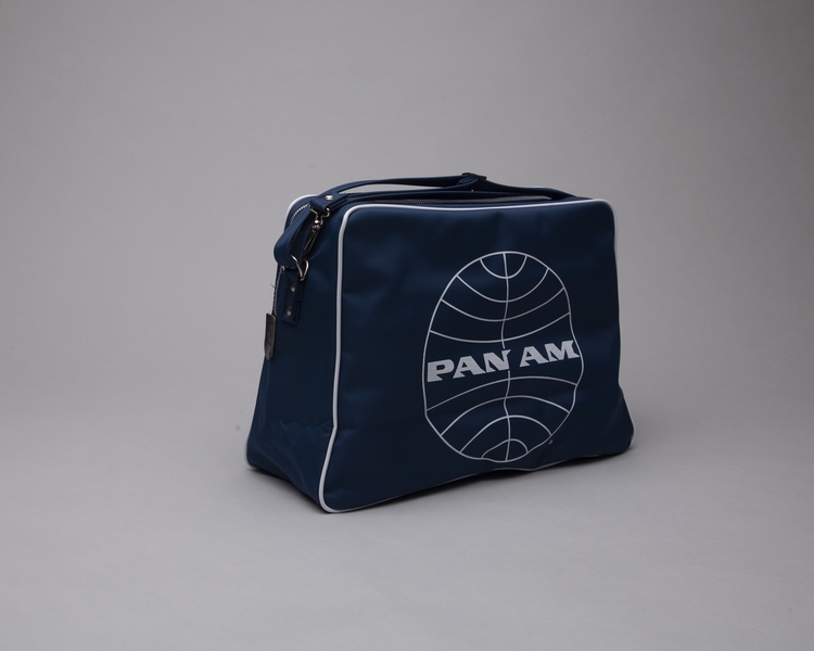Image: airline bag: Pan American World Airways