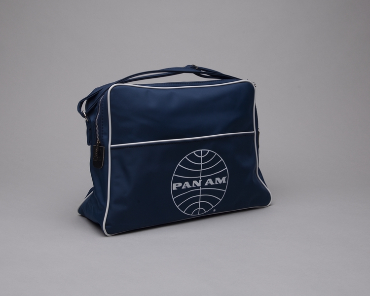 Image: airline bag: Pan American World Airways