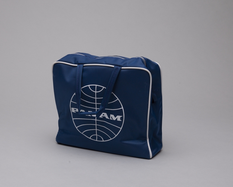 Image: airline bag: Pan American World Airways