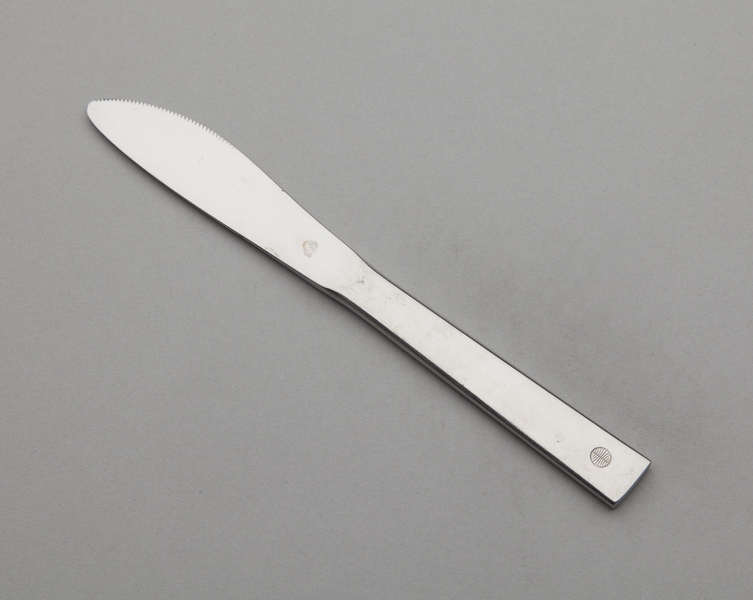 Image: knife: Pan American World Airways
