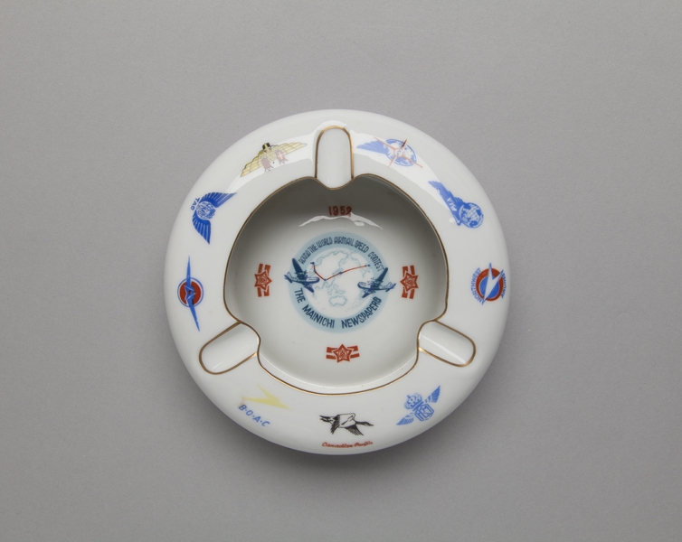 Image: ashtray: various airlines