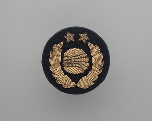 Image: flight officer cap badge: Continental Airlines