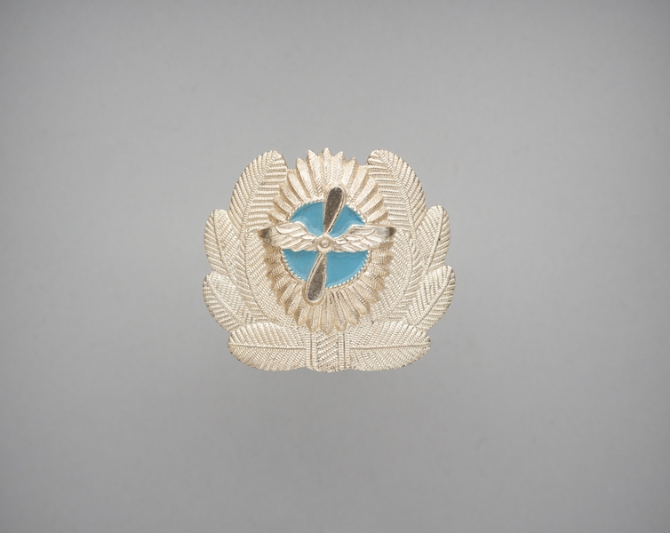 Image: flight officer hat badge: Aeroflot Soviet Airlines