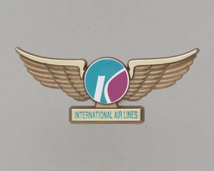 Image: children's souvenir wings: Kiwi International Airlines