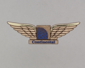 Image: children's souvenir wings: Continental Airlines