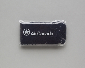 Image: sleep socks and shoehorn set: Air Canada
