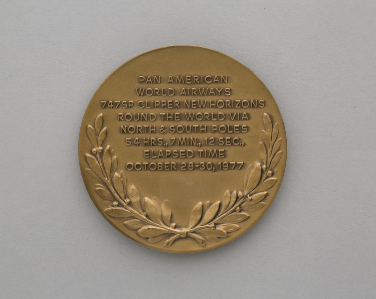 Image: commemorative medallion: Pan American World Airways, Boeing 747SP, Pratt & Whitney