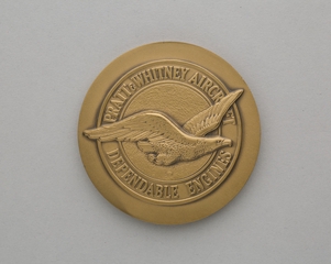 Image: commemorative medallion: Pan American World Airways, Boeing 747SP, Pratt & Whitney