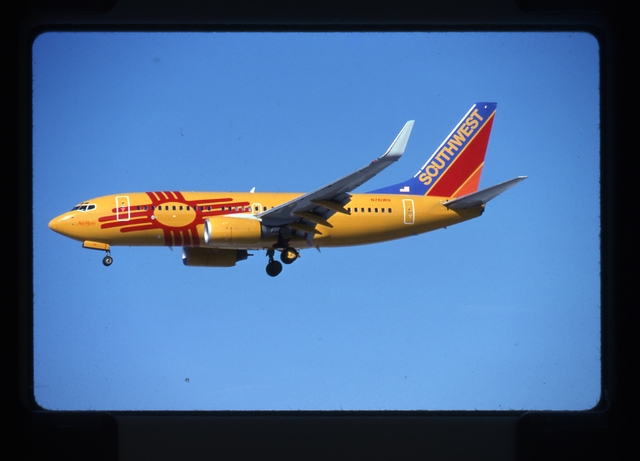 Slide: Southwest Airlines, Boeing 737-700, Norman Y. Mineta San Jose International Airport