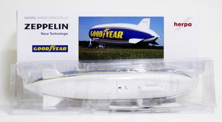 Image: model airship: Goodyear Zeppelin