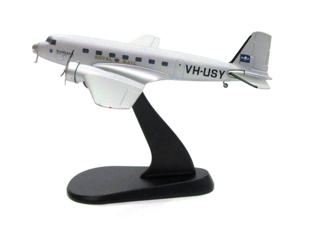Miniature model airplane: Holyman’s Airways, Douglas DC-2