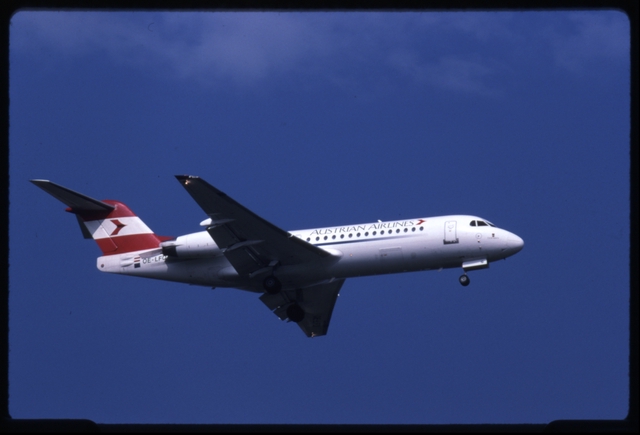 Slide: Austrian Airlines, Fokker F.70, London Heathrow Airport (LHR)