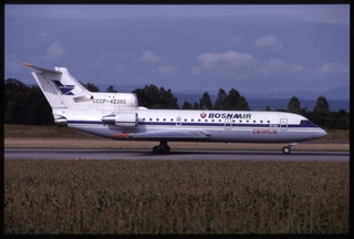 Image: slide: Bosna Air, Yakovlev Yak-42