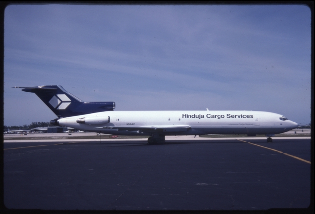 Slide: Hinduka Cargo Services, Boeing 727-200