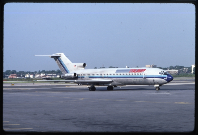 Slide: Trump Air, Boeing 727-200, LaGuardia Airport (LGA)