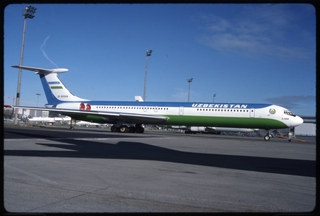 Image: slide: Uzbekistan Airways, Ilyushin Il-62M
