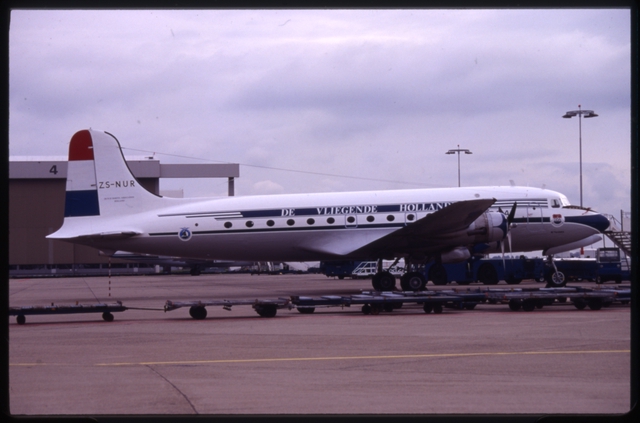 Slide: De Vliegende Hollander, Douglas DC-4