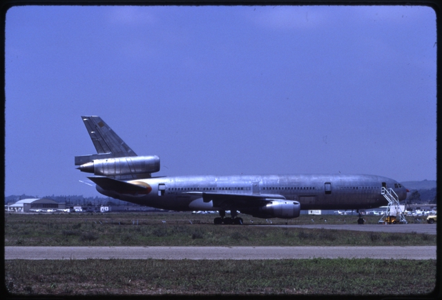 Slide: McDonnell Douglas DC-10-10, Santa Barbara Municipal Airport (SBA)