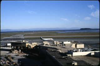 Image: slide: San Francisco International Airport (SFO), Central Terminal
