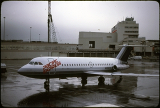 Image: slide: Pacific Express, BAC One-Eleven 201AC, San Francisco International Airport (SFO)