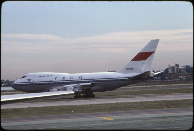 Slide: CAAC (Civil Aviation Administration of China), Boeing 747SP, San Francisco International Airport (SFO)
