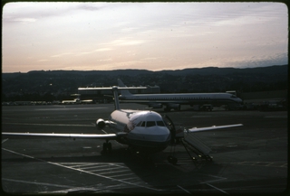 Image: slide: Pacific Express, BAC One-Eleven, San Francisco International Airport (SFO)