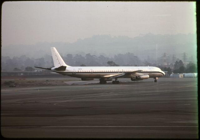 Slide: Douglas DC-8-63, San Francisco International Airport (SFO)
