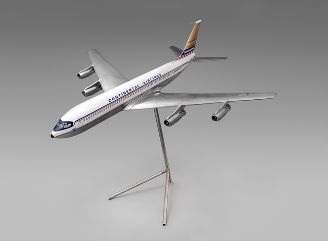 Model airplane: Continental Airlines, Boeing 707-124