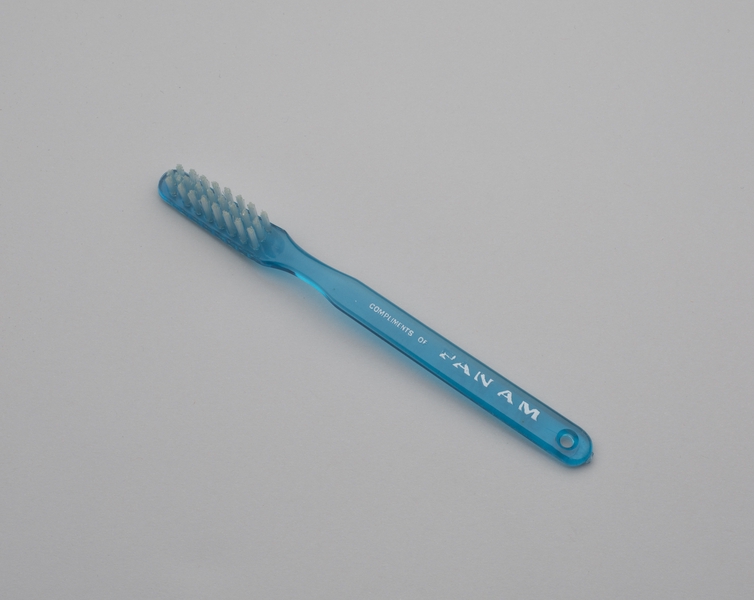 Image: toothbrush set: Pan American World Airways