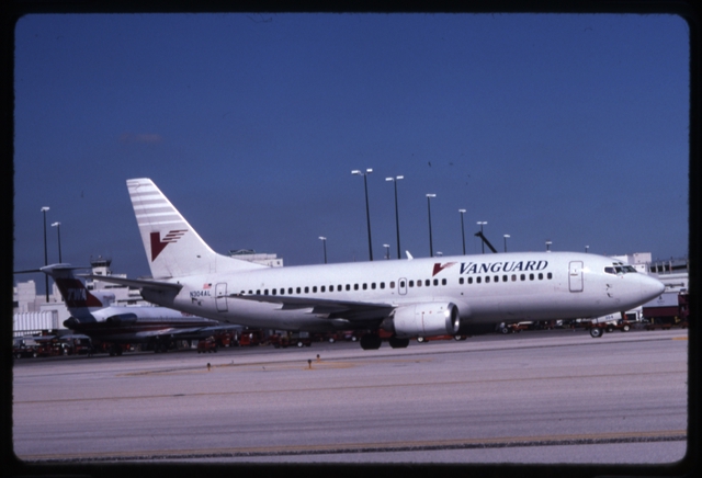 Slide: Vanguard Airlines, Boeing 737-300
