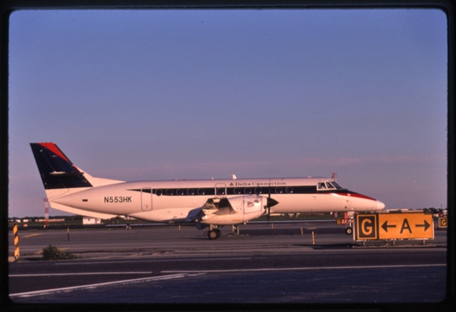 Slide: Delta Connection, BAe Jetstream 41, John F. Kennedy International Airport (JFK)