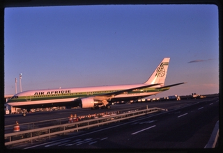 Image: slide: Air Afrique, Boeing 767-300ER, John F. Kennedy International Airport (JFK)