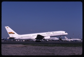 Image: slide: Guyana Air 2000, Boeing 757-200, John F. Kennedy International Airport (JFK)