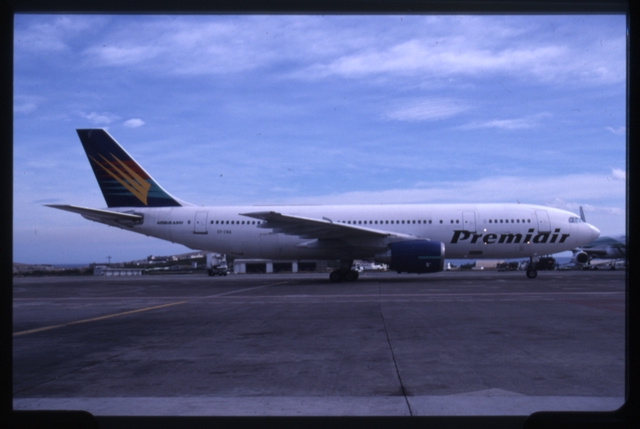Slide: Premiair, Airbus A300