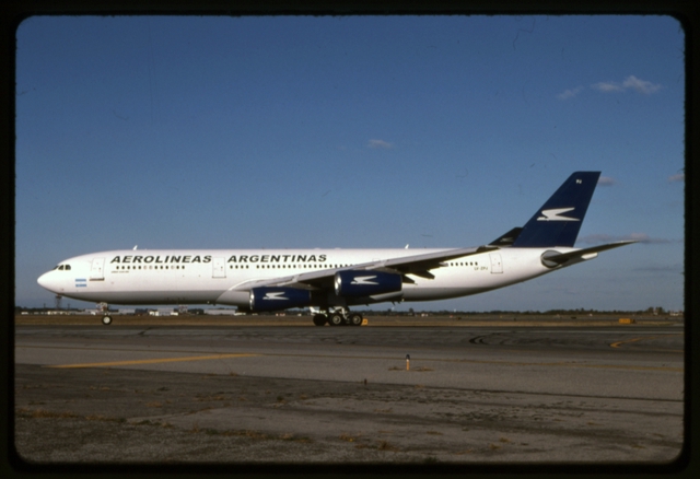 Slide: Aerolineas Argentinas, Airbus A340-300, John F. Kennedy International Airport (JFK)