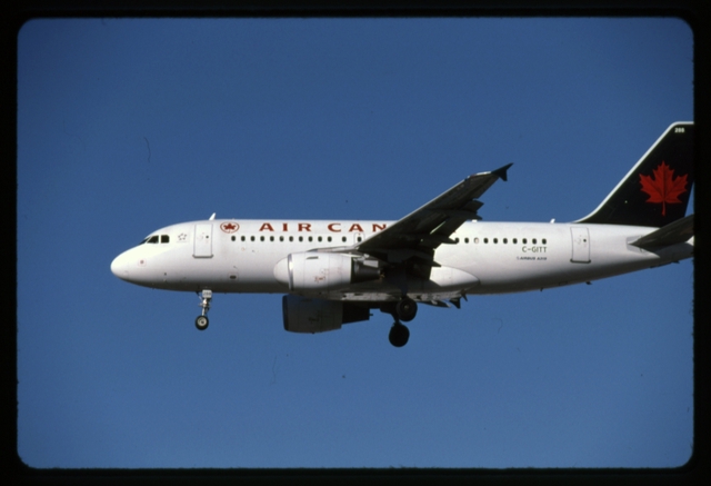 Slide: Air Canada, Airbus A319, Los Angeles International Airport (LAX)