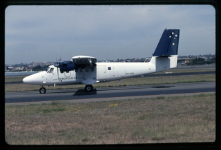 Image: slide: Aeropelican Air Services, de Havilland DHC-6 Twin Otter, Sydney Airport (SYD)